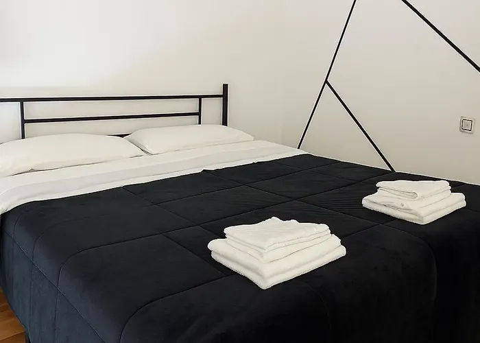 Nando's House Апартаменты Милан